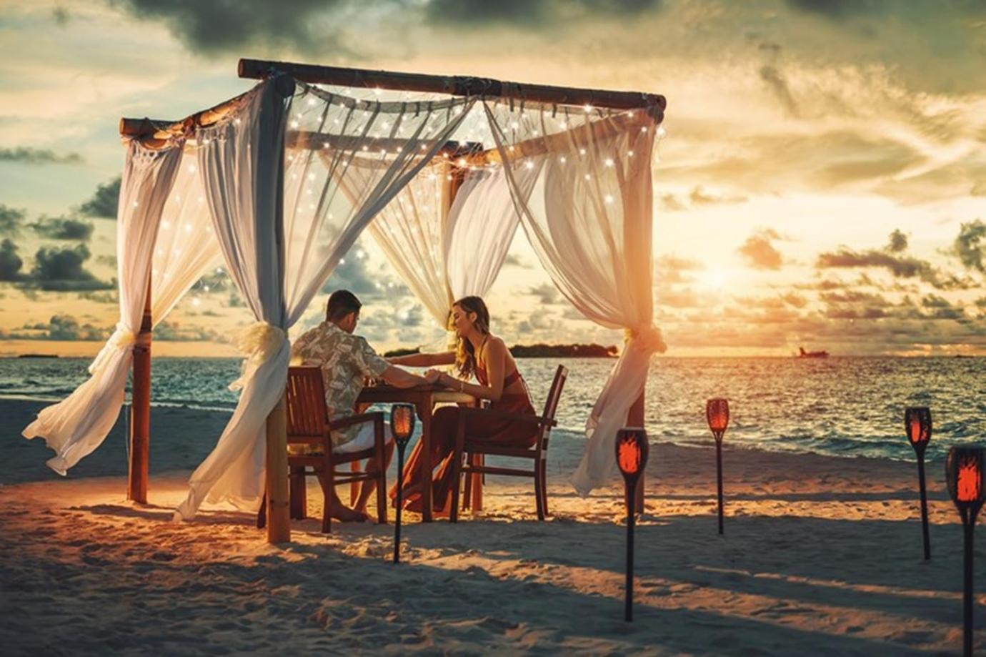 คราวน์ บีช วิลลา Hotel ดิฟฟูชิ ภายนอก รูปภาพ
